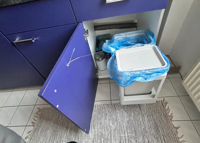 Modernedg-Wohnung Mit Homeoffice
