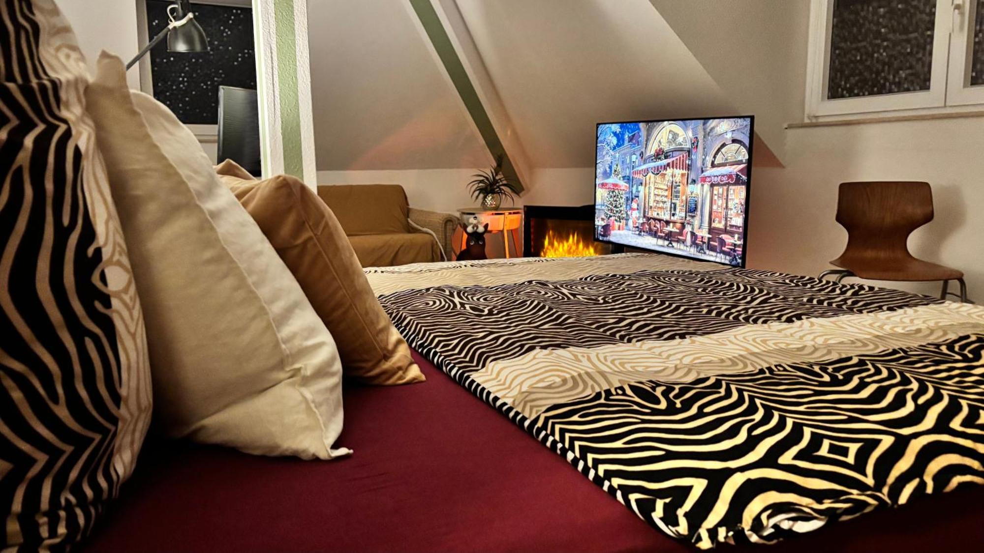 Modernedg-wohnung Mit Homeoffice Apartment Pulsnitz